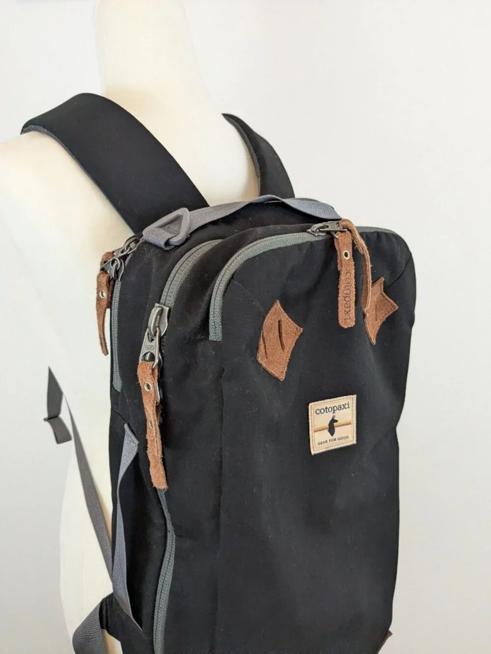 Cotopaxi Nazca 24L Travel Backpack Dufflebag Black Canvas